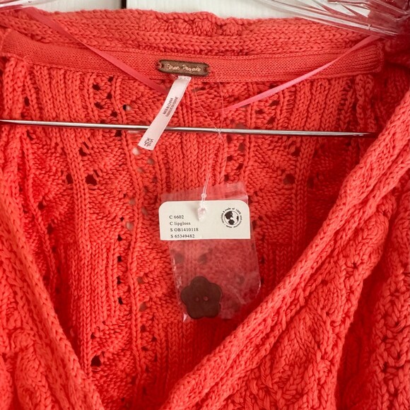 Free People Olive You Cardigan XS Coral Pink | Wrap Surplice Knit NWT No Tags - Picture 3 of 9
